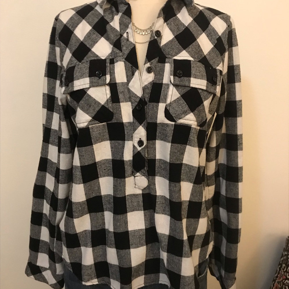 Long sleeved buffalo check